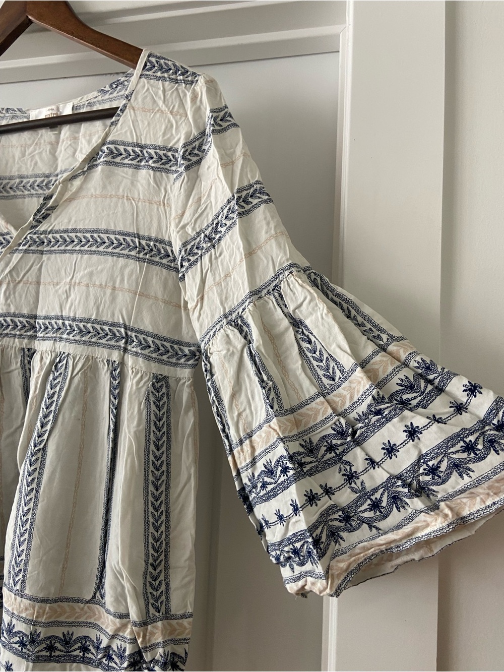Entro Boho Peasant Top - Cream with Navy Trim - Picture 5 of 6